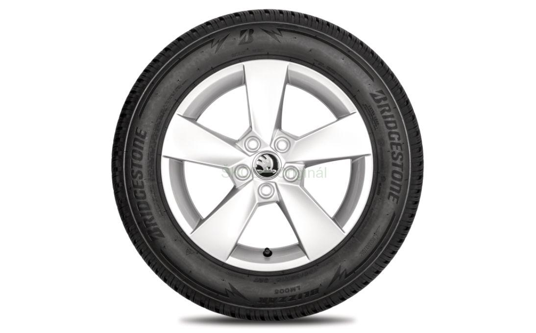 Kompletní zimní kolo Hadar 15" pro Fabia IV