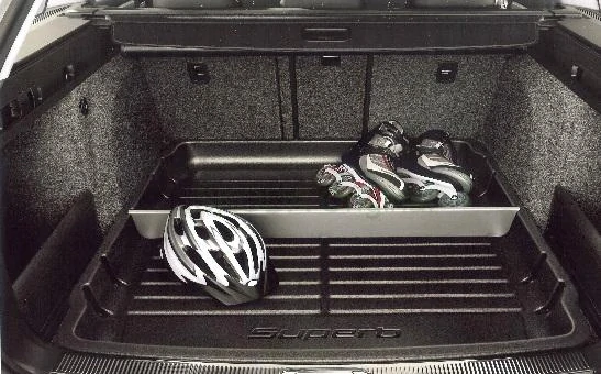 Hliníková přepážka pro plastovou vanu