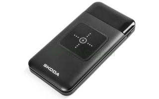 Externí baterie 10 000 mAh s bezdrátovým nabíjením